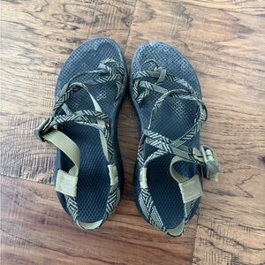 Chaco Green and Black Sandals